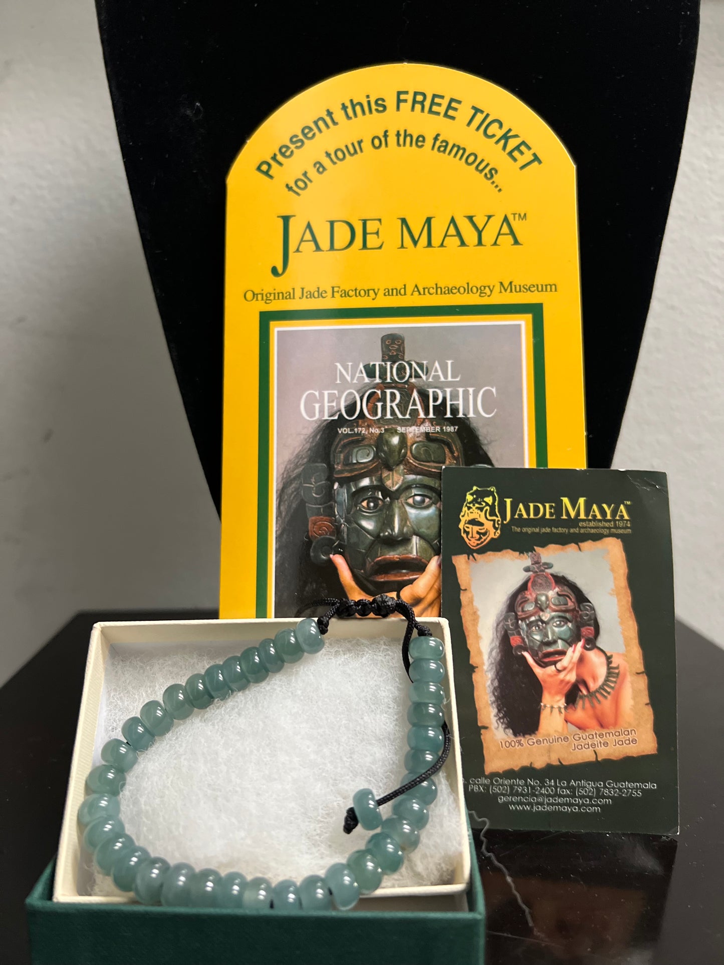 High-quality, Very Special translucent Jadeite Bracelet From Antigua Guatemala