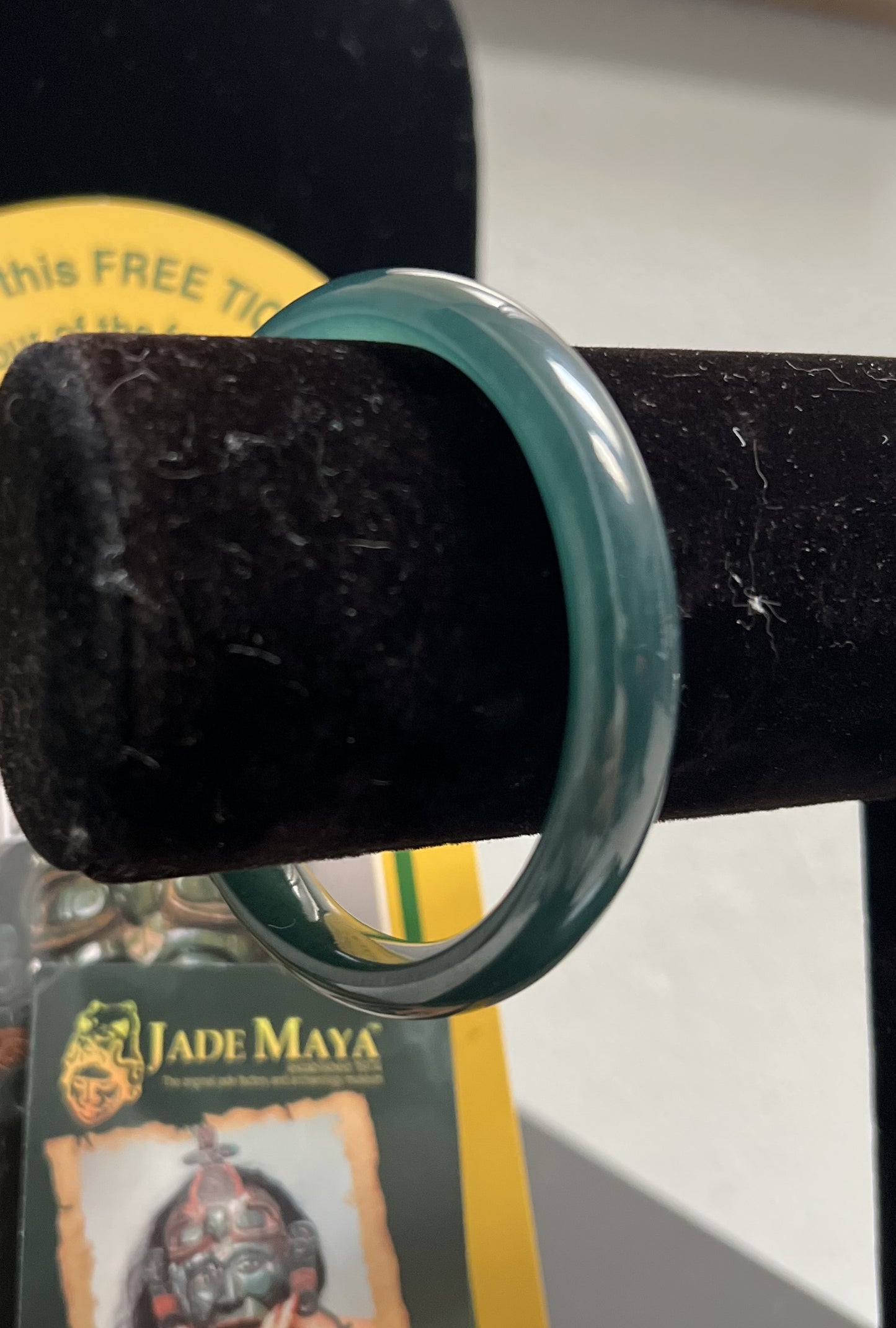 Translucent green  jadeite very high quility bracelet