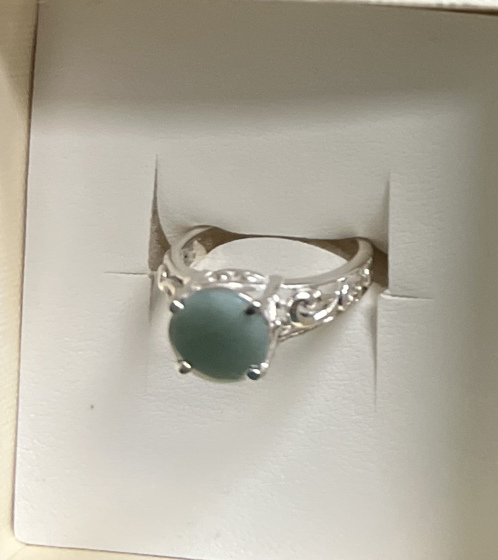 Guatemalan jadeite ring set in a  sterling silver, from the company Jade Maya.