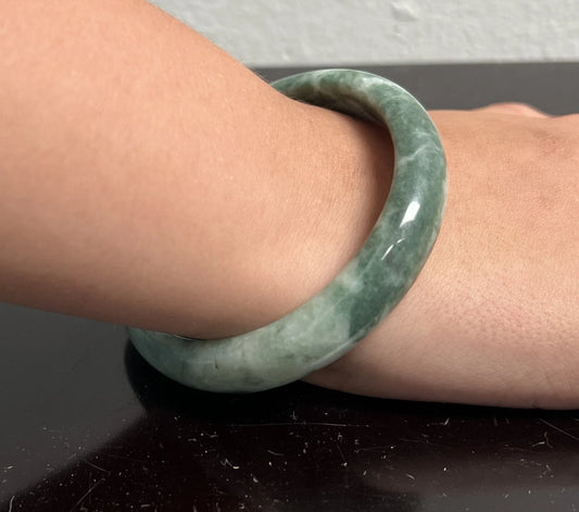 Antigua Guatemala Jadeite Jade Bangle Bracelet Mix of Deeper Vibrant Green Hues