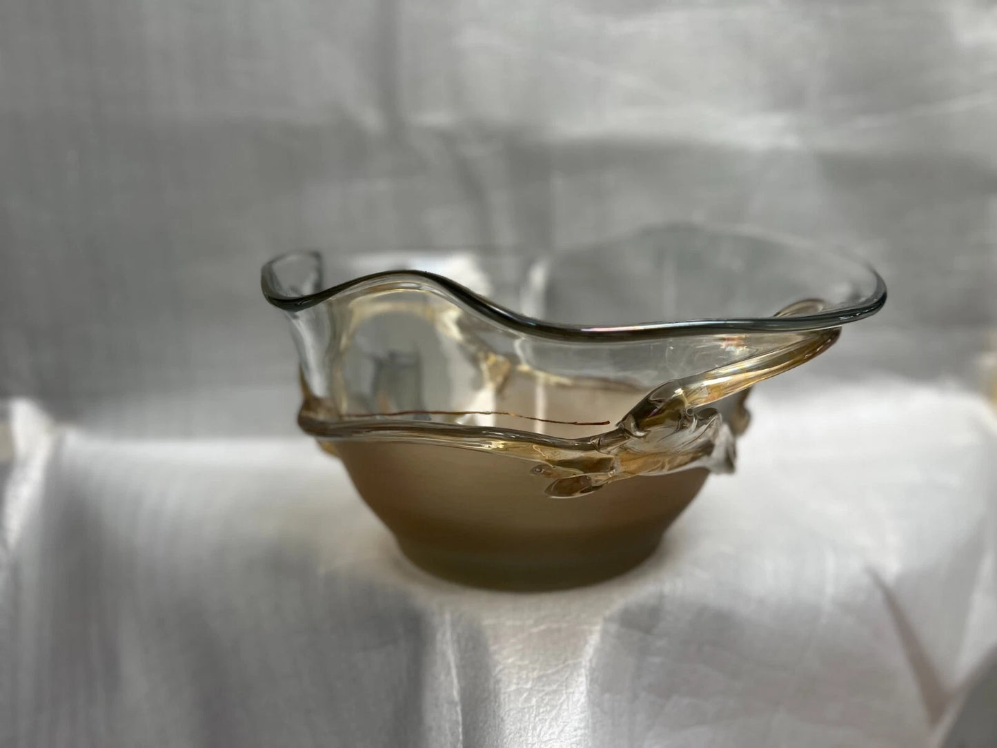 STUNNING HEAVY ITALIAN Hand Blown Glass Centerpiece Murano Style 24K Gold Accents